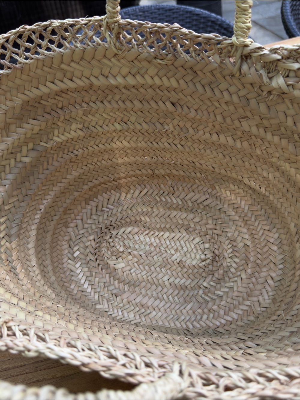 Classic Straw Market Basket 18” W x 7” D x 10” H - Picture 4 of 5